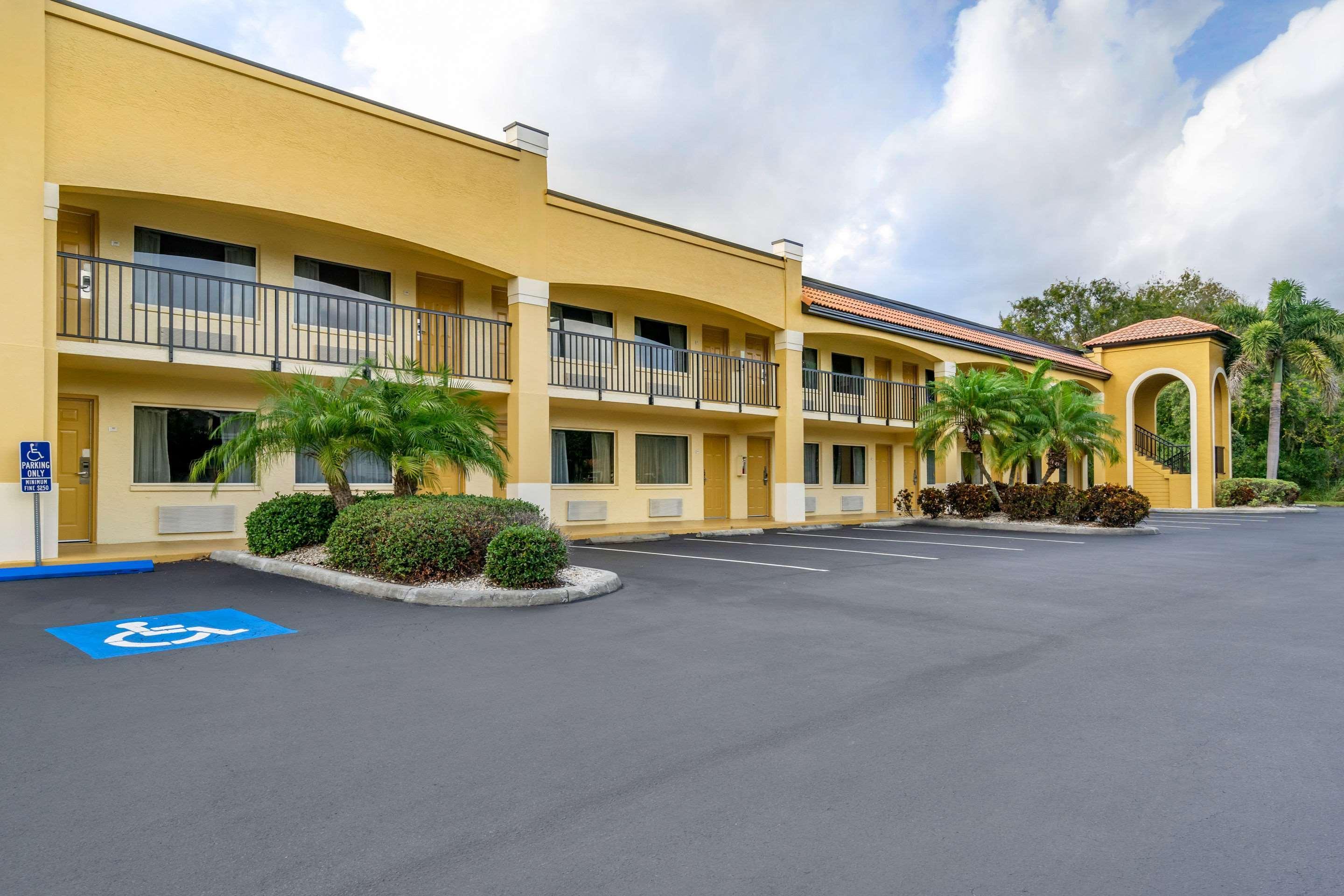 Comfort Inn Sun City Center - Ruskin - Tampa South Dış mekan fotoğraf